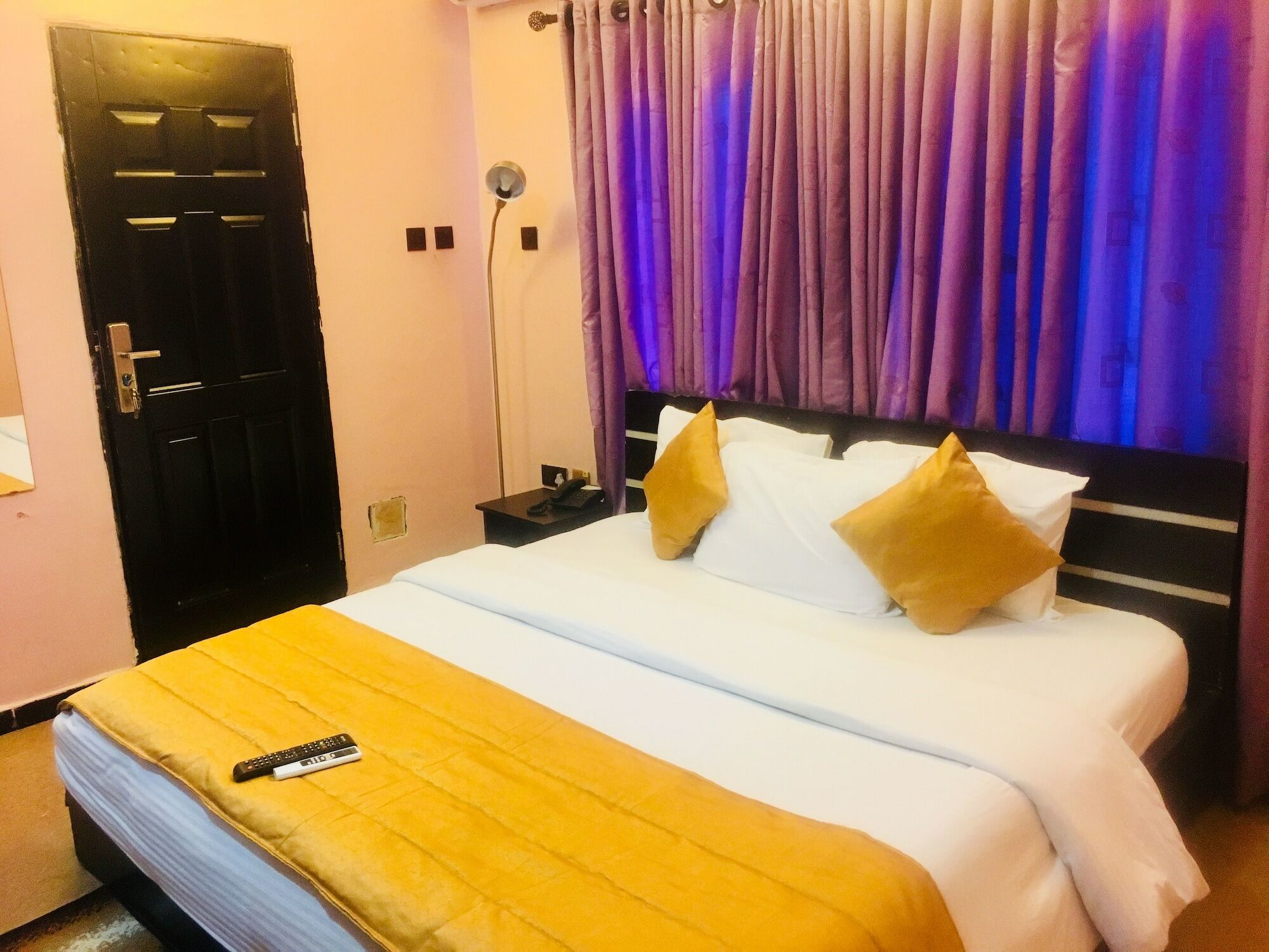 Esporta Suites Lekki Lagos Exterior foto